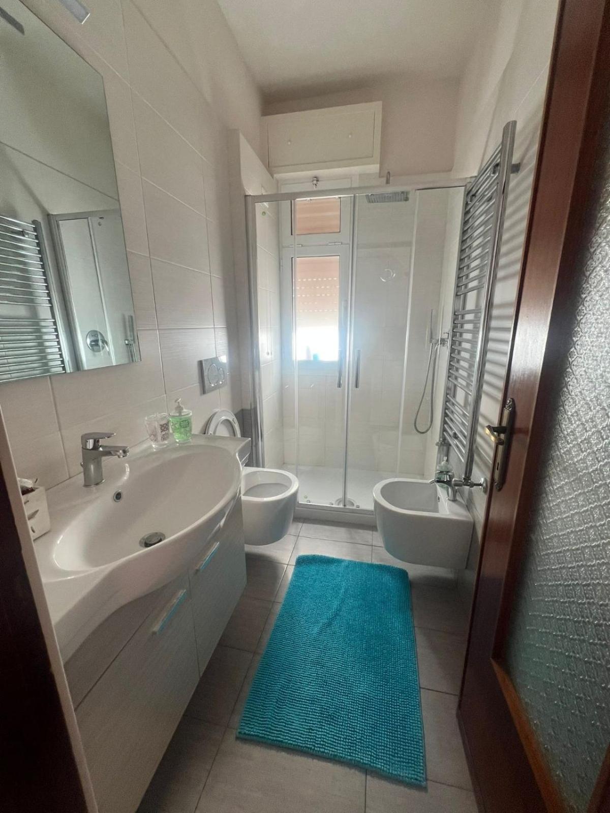 Apartment Aurora & Nicole Ideal Per Biker Con Terazza Vista Mare Parcheggio E Wi-Fi Gratuiti Pietra Ligure Ngoại thất bức ảnh